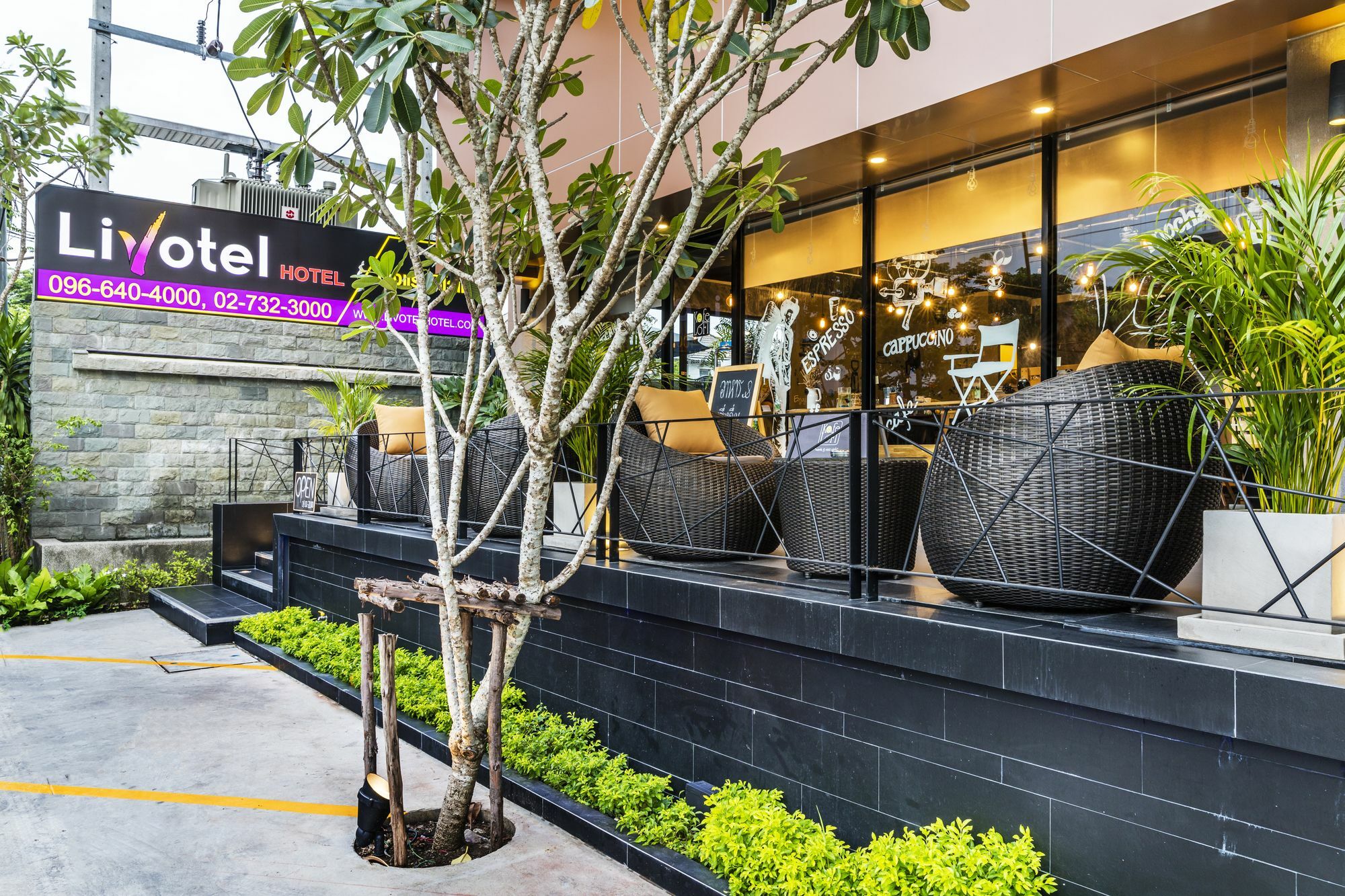 Livotel Hotel Hua Mak Bangkok Exterior photo